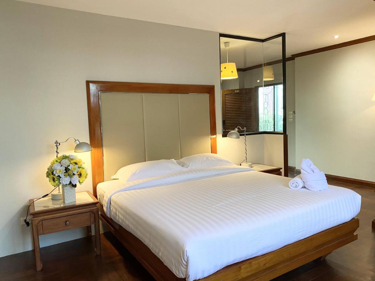 Nt Place Sukhumvit Suites Bangkok Exterior foto
