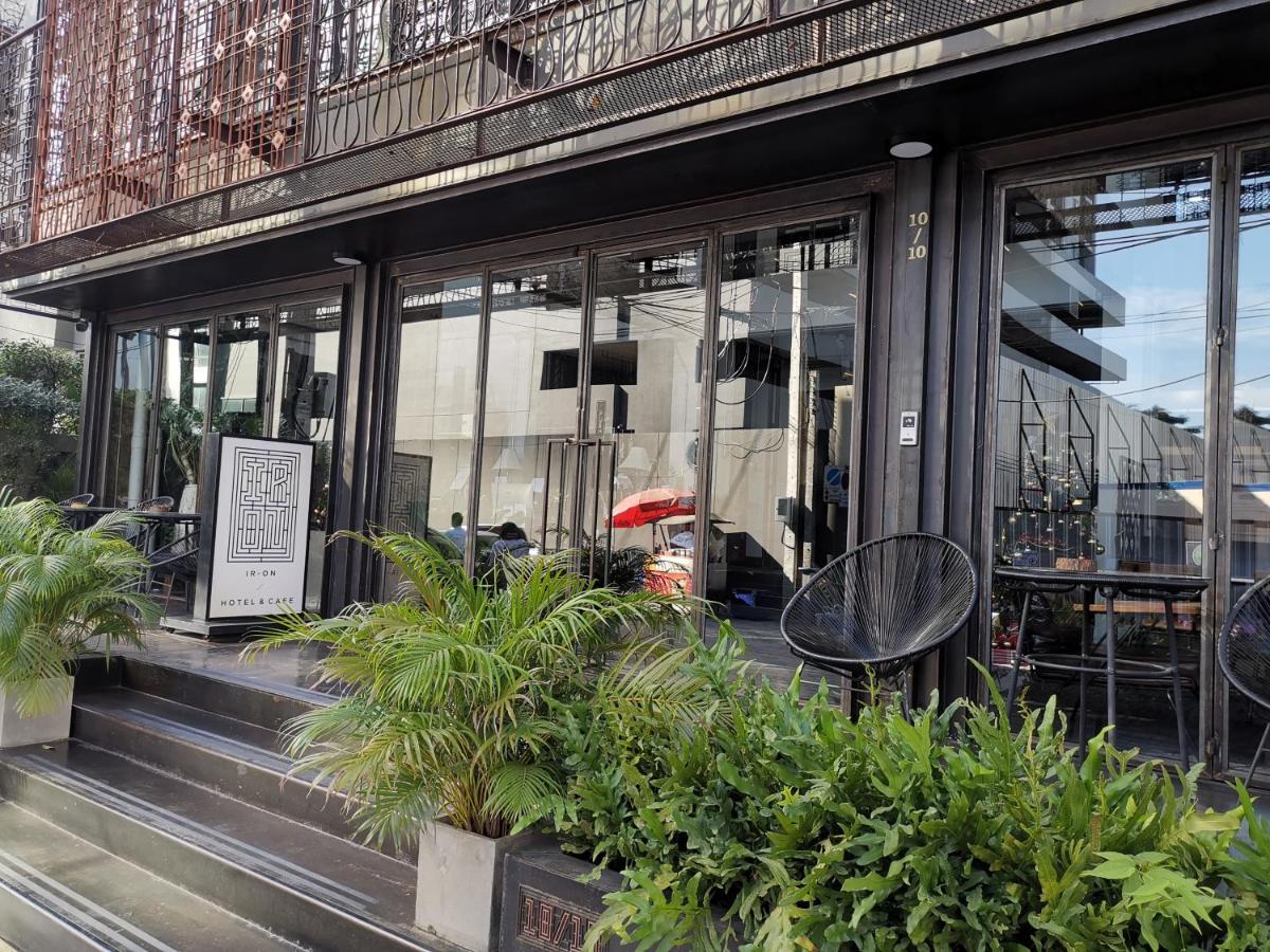 Nt Place Sukhumvit Suites Bangkok Exterior foto